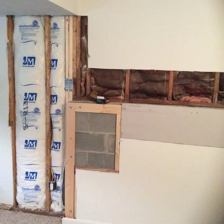 Wall insulation replacement during Structural Drying in Greensburg